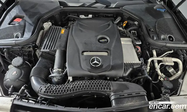 Mercedes-Benz E-Class 2018 2.0 автомат (гидро), миниатюра 6 Mercedes-Benz E-Class 2018 2.0 автомат (гидро), миниатюра 6