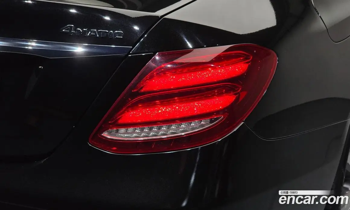 Mercedes-Benz E-Class 2018 2.0 автомат (гидро), фото 9 Mercedes-Benz E-Class 2018 2.0 автомат (гидро), фото 9