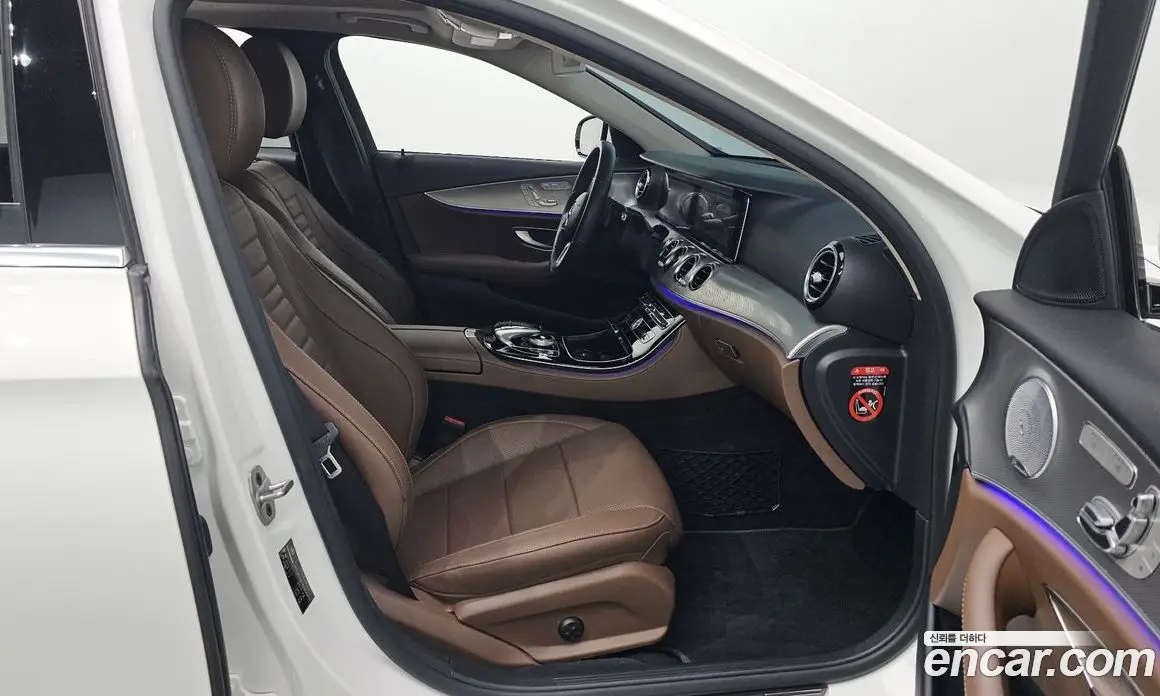Mercedes-Benz E-Class 2019 2.0 автомат (гидро), фото 16