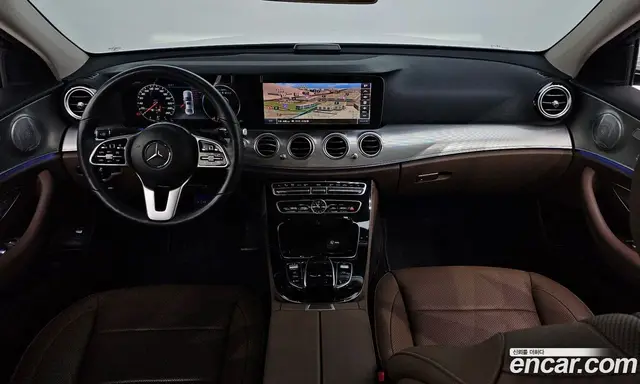 Mercedes-Benz E-Class 2019 2.0 автомат (гидро), миниатюра 10