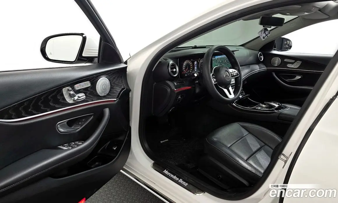 Mercedes-Benz E-Class 2019 2.0 автомат (гидро), фото 13
