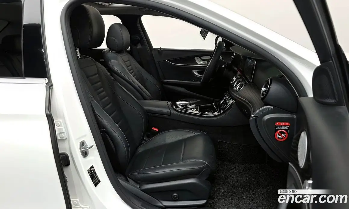 Mercedes-Benz E-Class 2019 2.0 автомат (гидро), фото 16