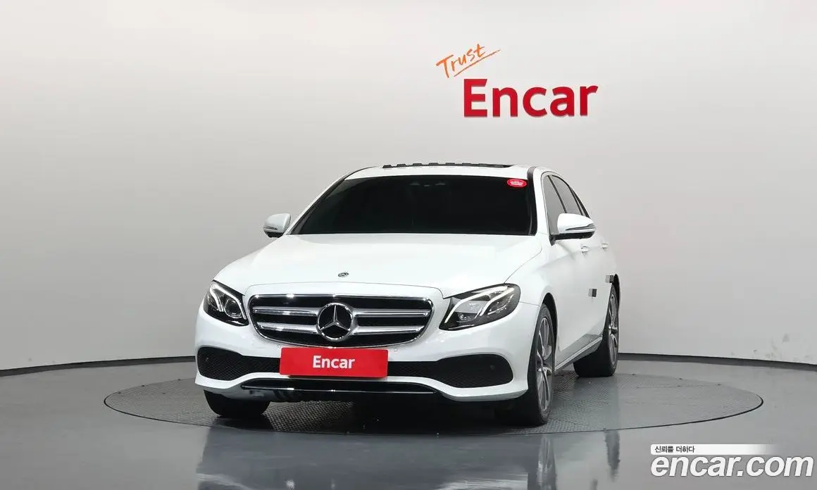 Mercedes-Benz E-Class 2019 2.0 автомат (гидро), фото 3