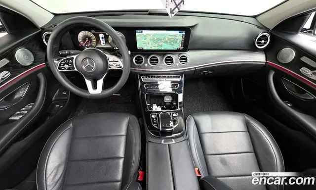 Mercedes-Benz E-Class 2019 2.0 автомат (гидро), миниатюра 10