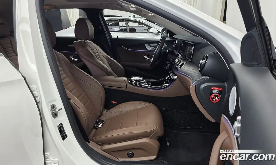 Mercedes-Benz E-Class 2019 2.0 автомат (гидро), фото 17