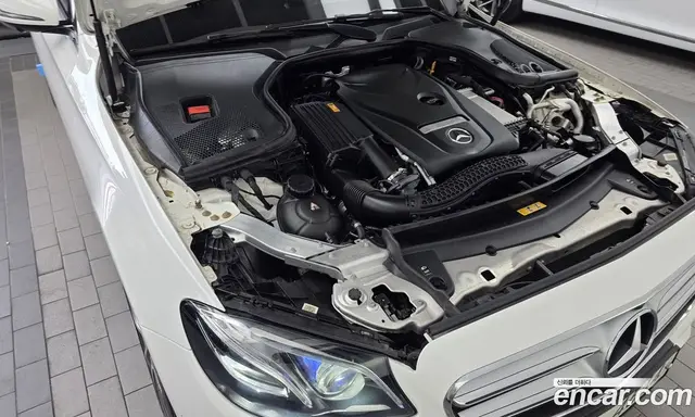 Mercedes-Benz E-Class 2019 2.0 автомат (гидро), миниатюра 6