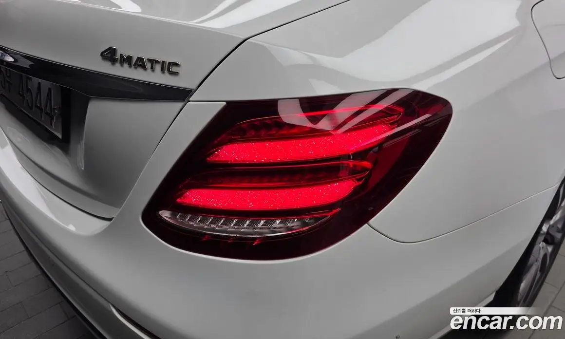 Mercedes-Benz E-Class 2019 2.0 автомат (гидро), фото 9