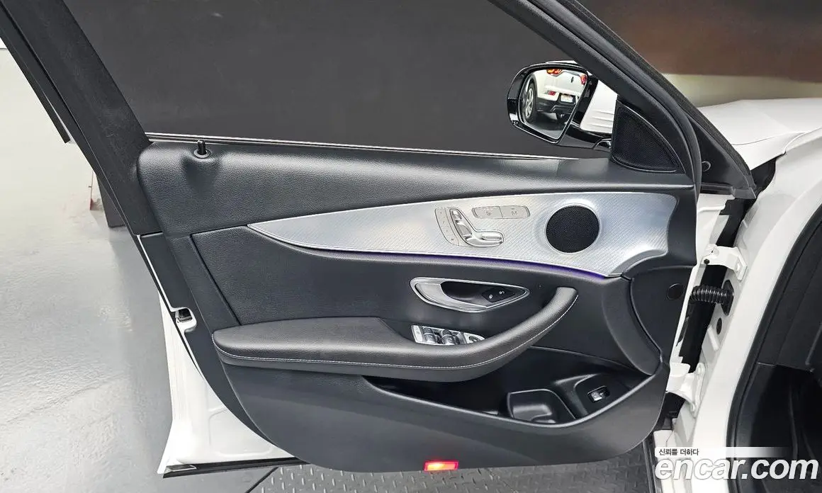 Mercedes-Benz E-Class 2020 2.0 автомат (гидро), фото 13