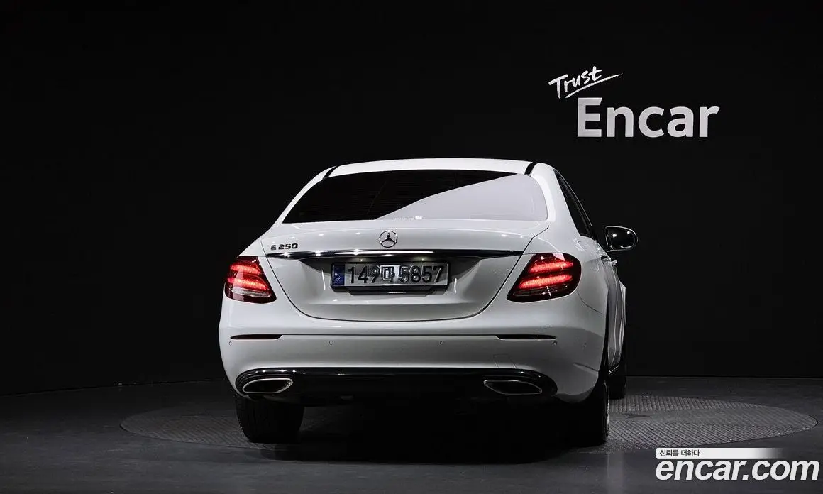 Mercedes-Benz E-Class 2020 2.0 автомат (гидро), фото 3