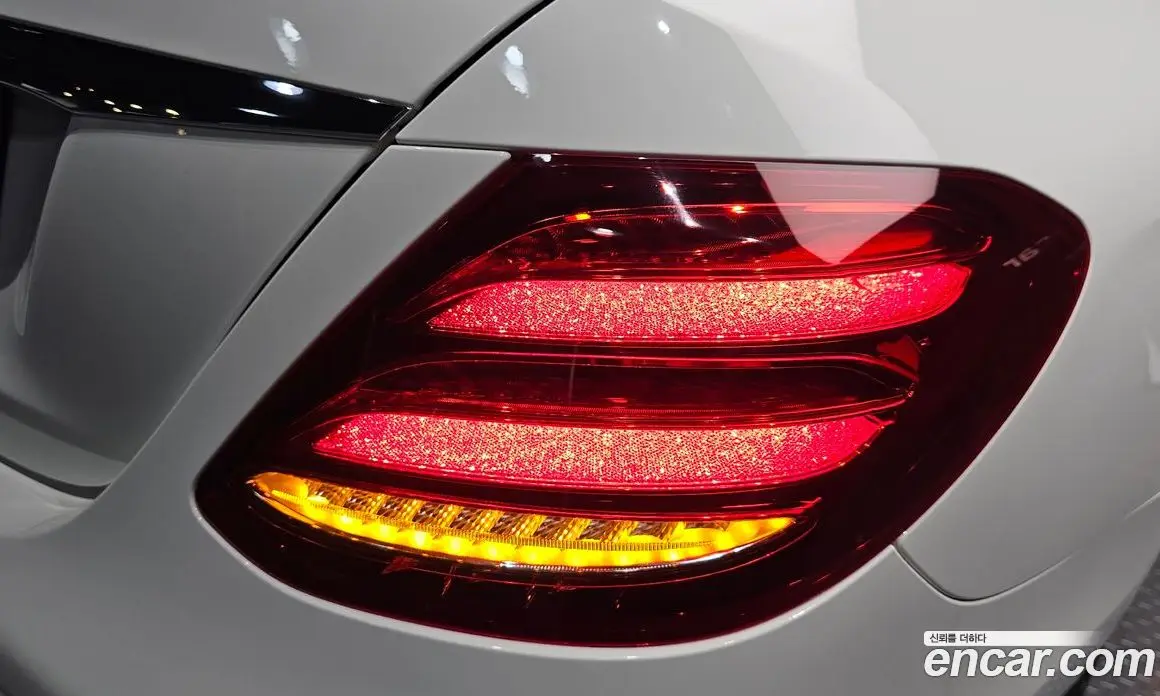 Mercedes-Benz E-Class 2020 2.0 автомат (гидро), фото 8