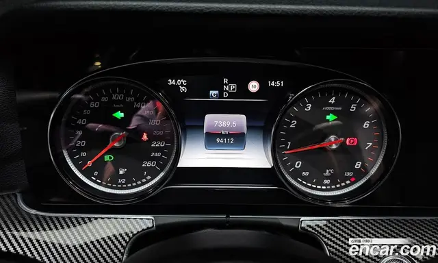 Mercedes-Benz E-Class 2020 2.0 автомат (гидро), миниатюра 10