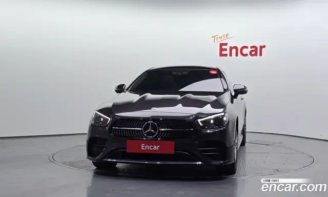 Mercedes-Benz E-Class 2021 3.0 автомат (гидро), миниатюра 3