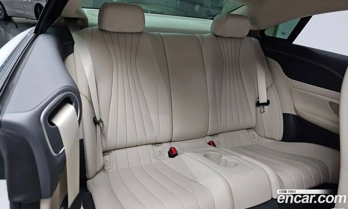 Mercedes-Benz E-Class 2023 3.0 автомат (гидро), фото 16 Mercedes-Benz E-Class 2023 3.0 автомат (гидро), фото 16