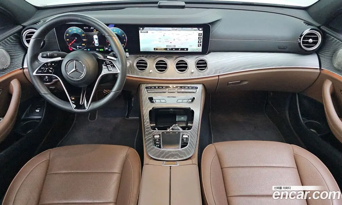 Mercedes-Benz E-Class 2023 2.0 автомат (гидро), фото 7
