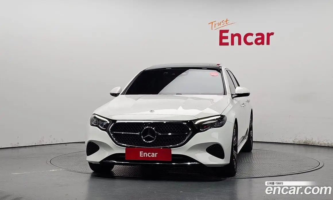 Mercedes-Benz E-Class 2024 2.0 автомат (гидро), фото 3