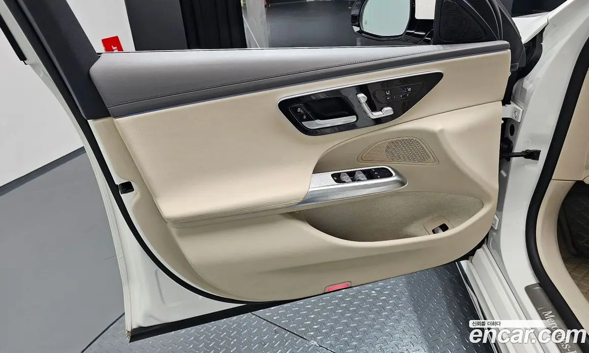 Mercedes-Benz E-Class 2024 2.0 автомат (гидро), фото 13