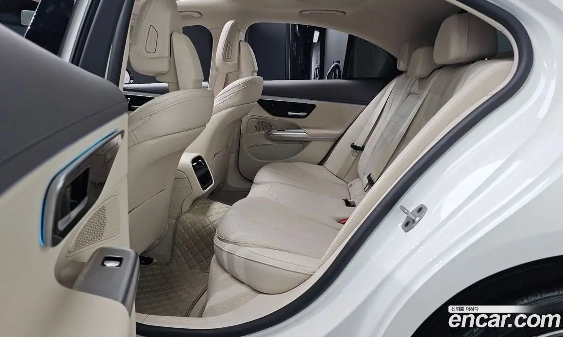 Mercedes-Benz E-Class 2024 2.0 автомат (гидро), фото 17