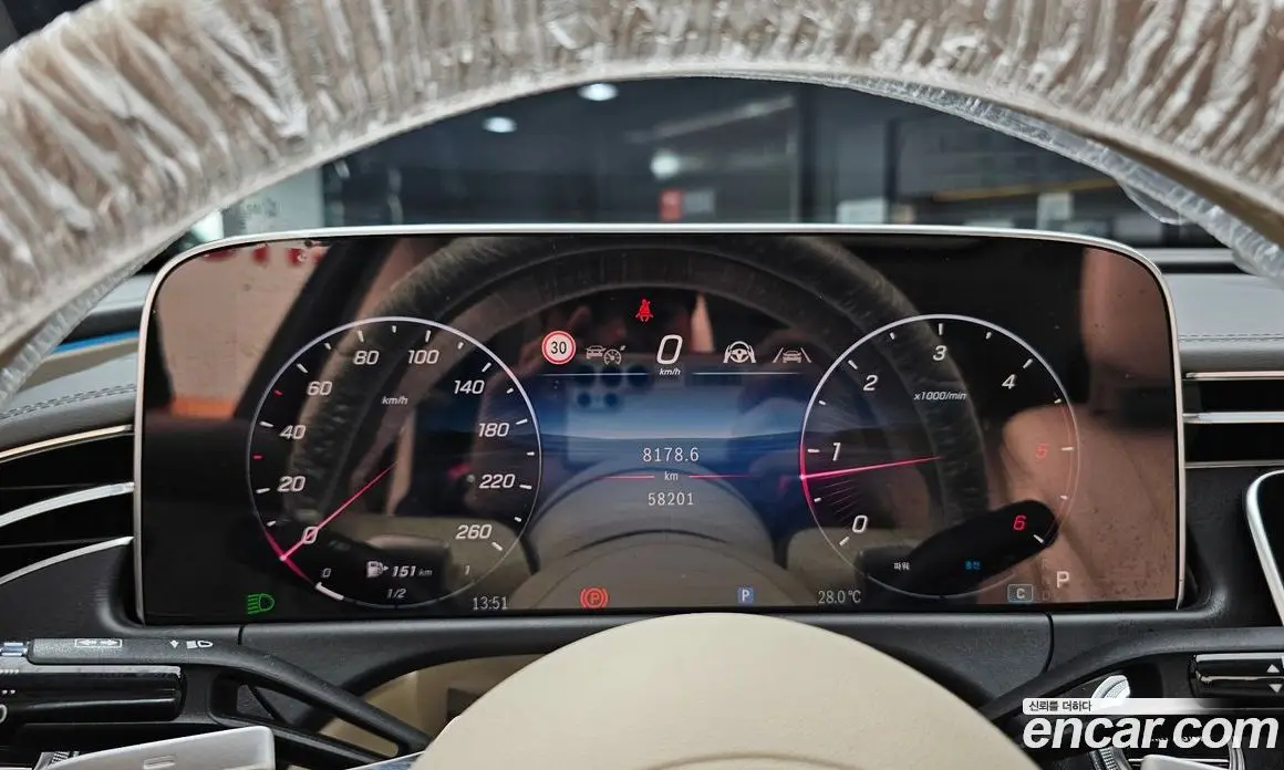 Mercedes-Benz E-Class 2024 2.0 автомат (гидро), фото 10