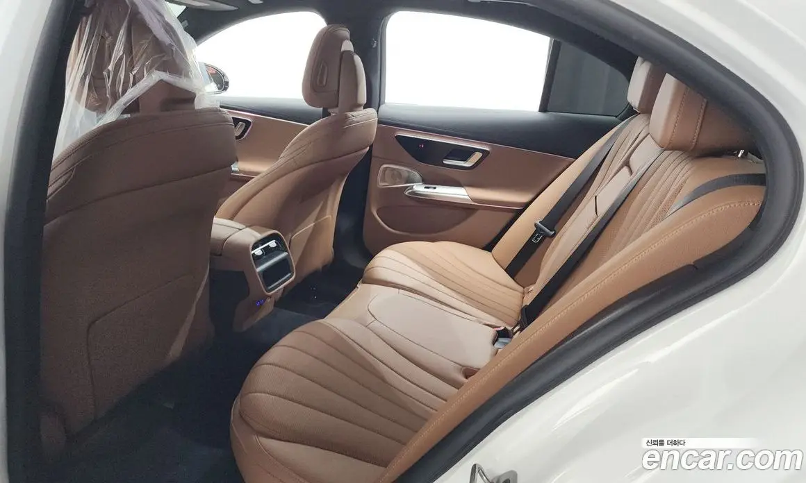 Mercedes-Benz E-Class 2025 2.0 автомат (гидро), фото 17 Mercedes-Benz E-Class 2025 2.0 автомат (гидро), фото 17
