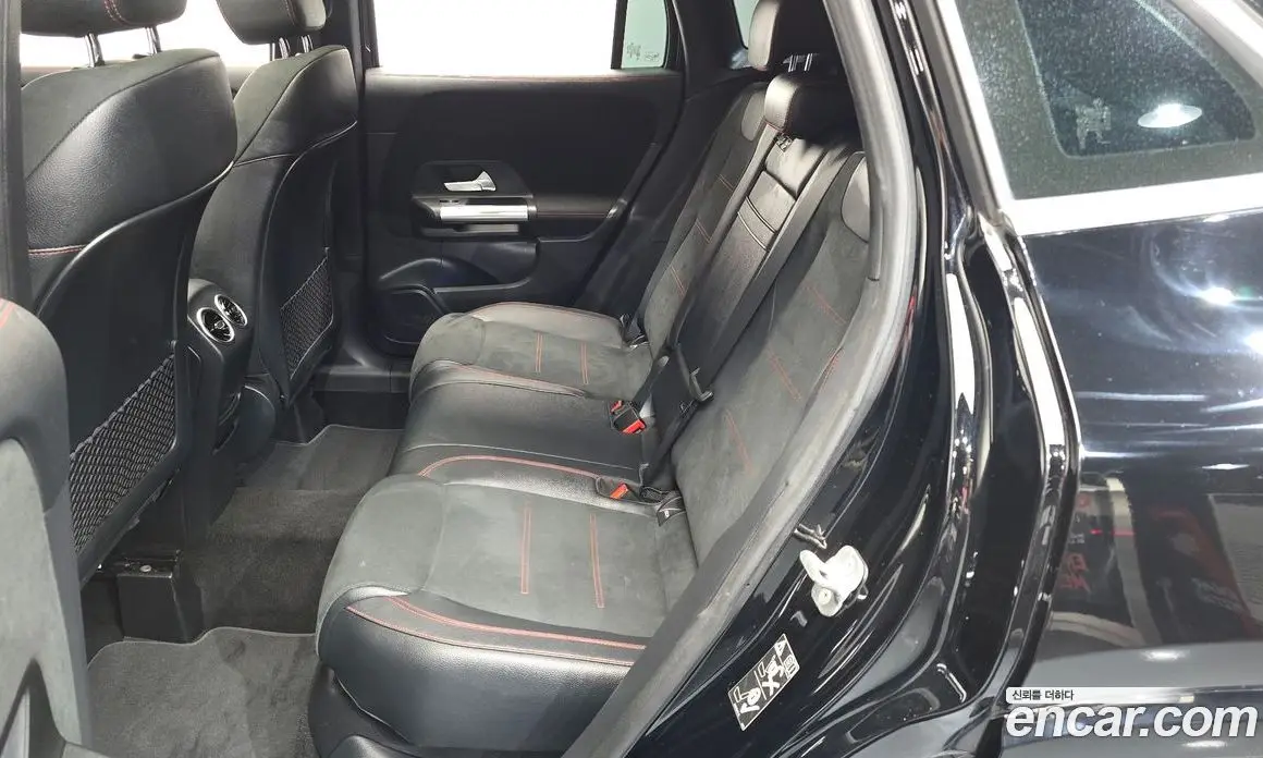 Mercedes-Benz GLA-Class 2024 2.0 автомат (гидро), фото 17 Mercedes-Benz GLA-Class 2024 2.0 автомат (гидро), фото 17