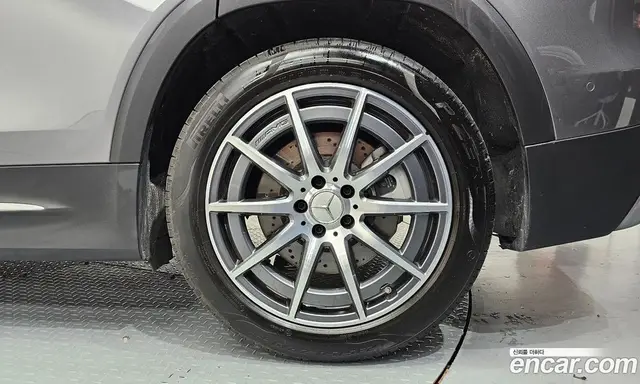 Mercedes-Benz GLB-Class 2023 2.0 автомат (гидро), миниатюра 7 Mercedes-Benz GLB-Class 2023 2.0 автомат (гидро), миниатюра 7