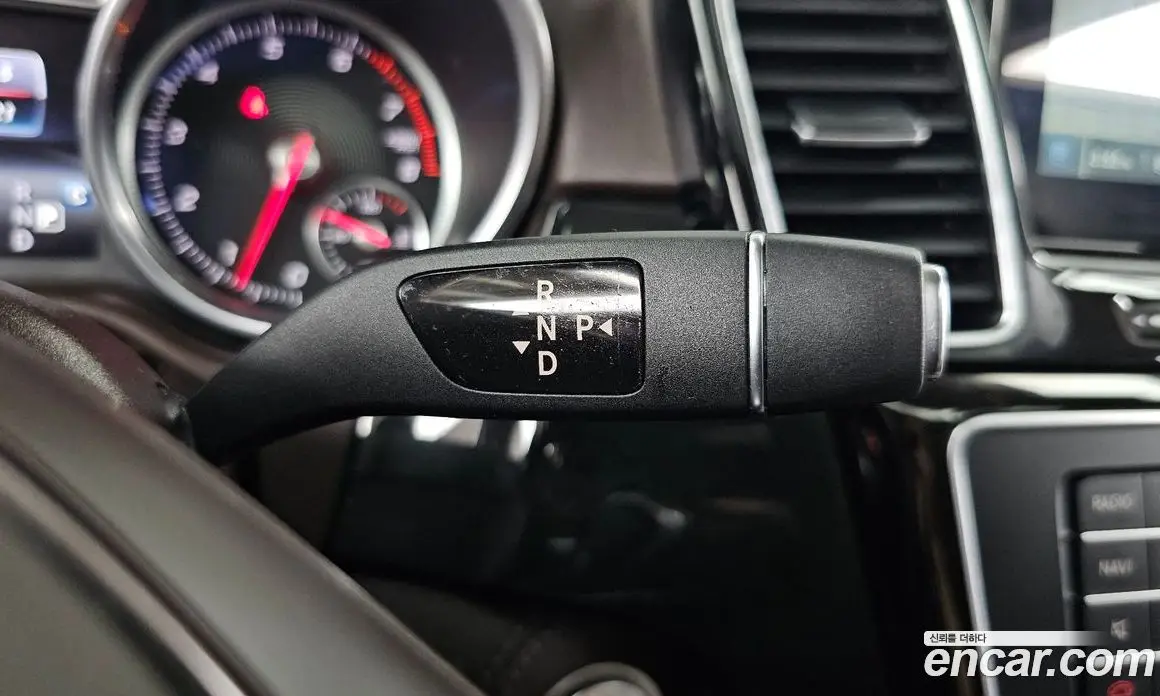 Mercedes-Benz GLS-Class 2017 4.7 автомат (гидро), фото 12 Mercedes-Benz GLS-Class 2017 4.7 автомат (гидро), фото 12