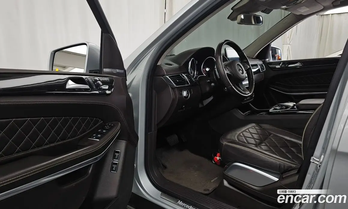 Mercedes-Benz GLS-Class 2017 4.7 автомат (гидро), фото 13 Mercedes-Benz GLS-Class 2017 4.7 автомат (гидро), фото 13