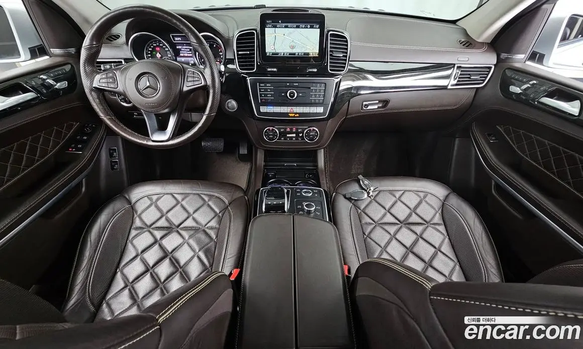 Mercedes-Benz GLS-Class 2017 4.7 автомат (гидро), фото 10 Mercedes-Benz GLS-Class 2017 4.7 автомат (гидро), фото 10
