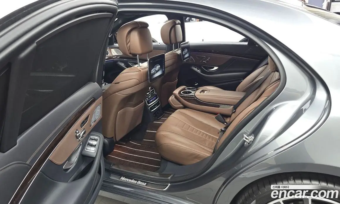 Mercedes-Benz S-Class 2018 4.0 автомат (гидро), фото 17 Mercedes-Benz S-Class 2018 4.0 автомат (гидро), фото 17