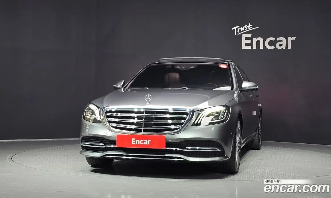 Mercedes-Benz S-Class 2018 4.0 автомат (гидро), фото 3 Mercedes-Benz S-Class 2018 4.0 автомат (гидро), фото 3