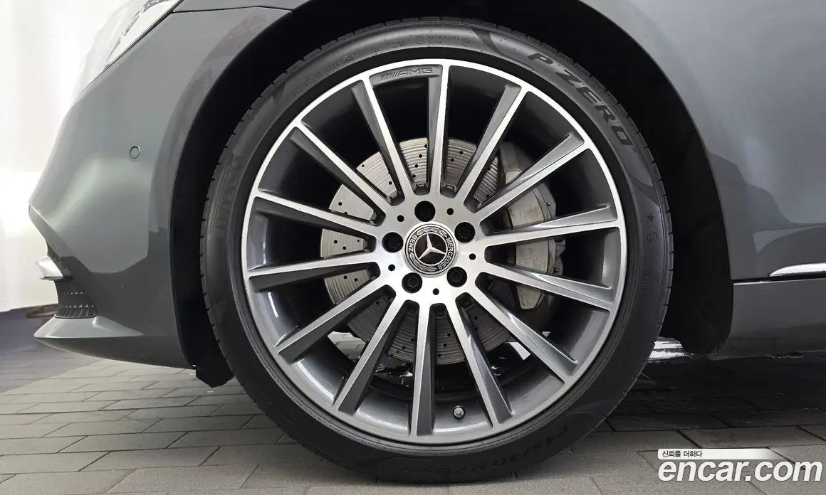 Mercedes-Benz S-Class 2018 4.0 автомат (гидро), фото 5 Mercedes-Benz S-Class 2018 4.0 автомат (гидро), фото 5