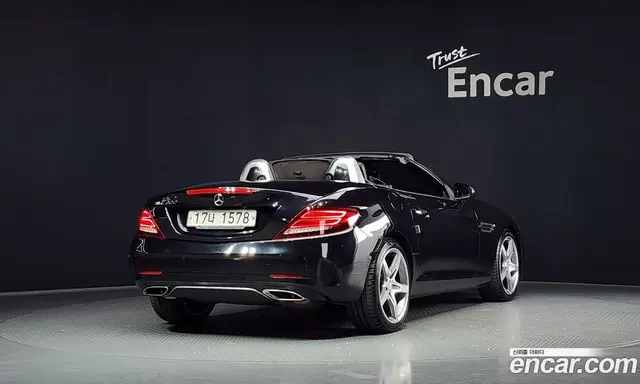 Mercedes-Benz SLC-Class 2017 2.0 автомат (гидро), миниатюра 2