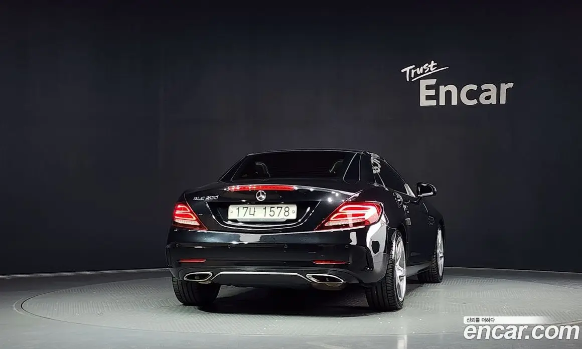 Mercedes-Benz SLC-Class 2017 2.0 автомат (гидро), фото 4