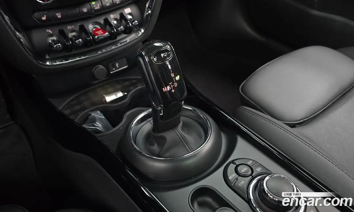 Mini Clubman 2024 1.5 автомат (гидро), фото 12