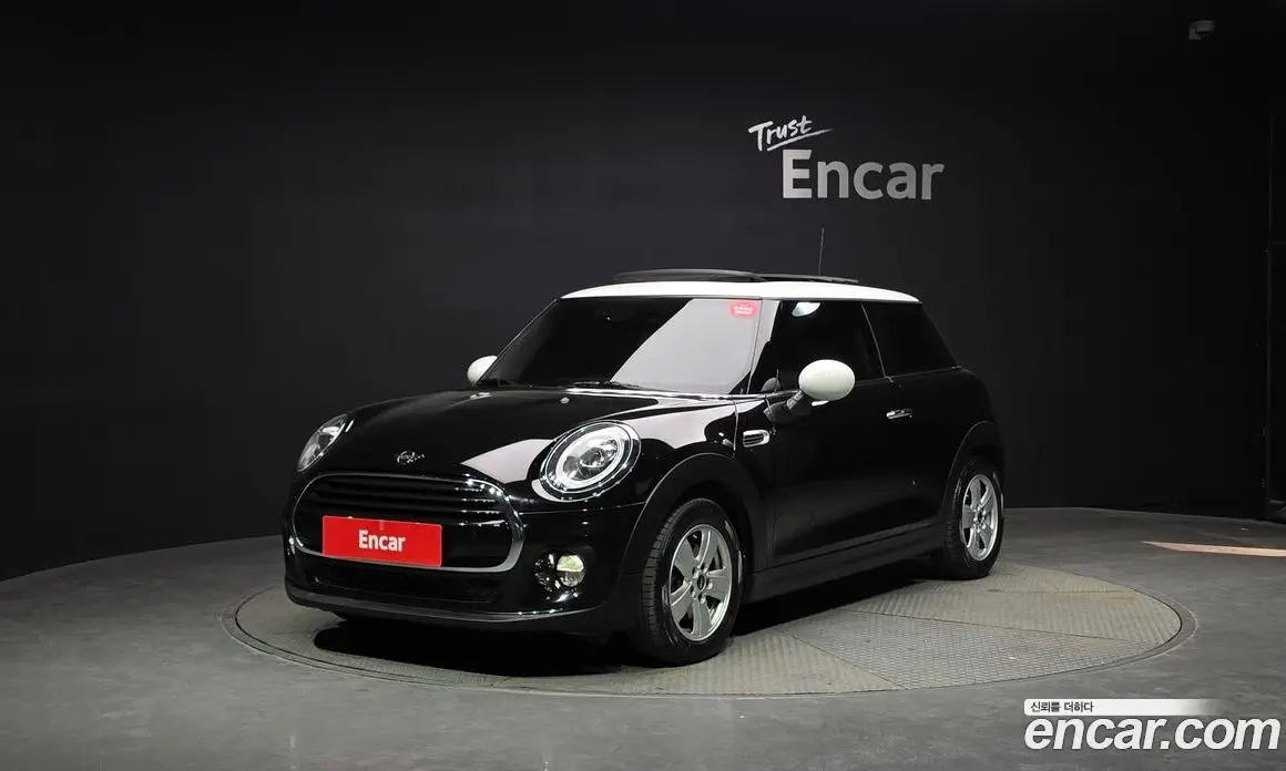 Mini Cooper 2019 1.5 автомат (гидро), фото 1 Mini Cooper 2019 1.5 автомат (гидро), фото 1