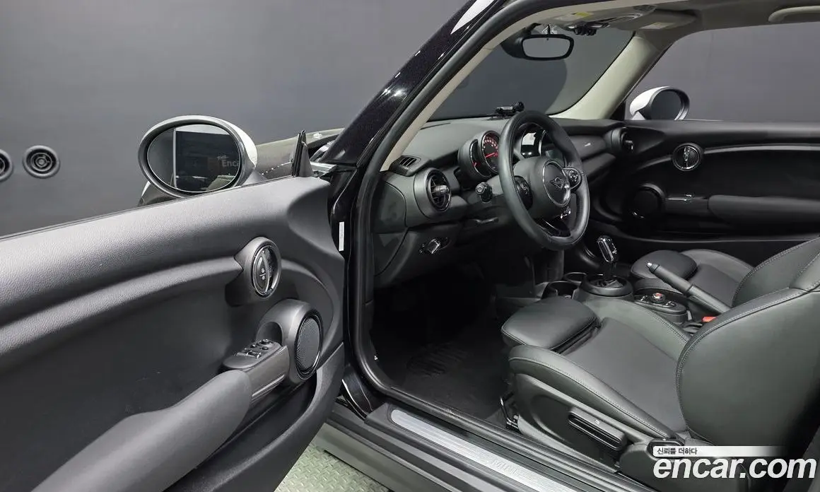 Mini Cooper 2019 1.5 автомат (гидро), фото 13 Mini Cooper 2019 1.5 автомат (гидро), фото 13