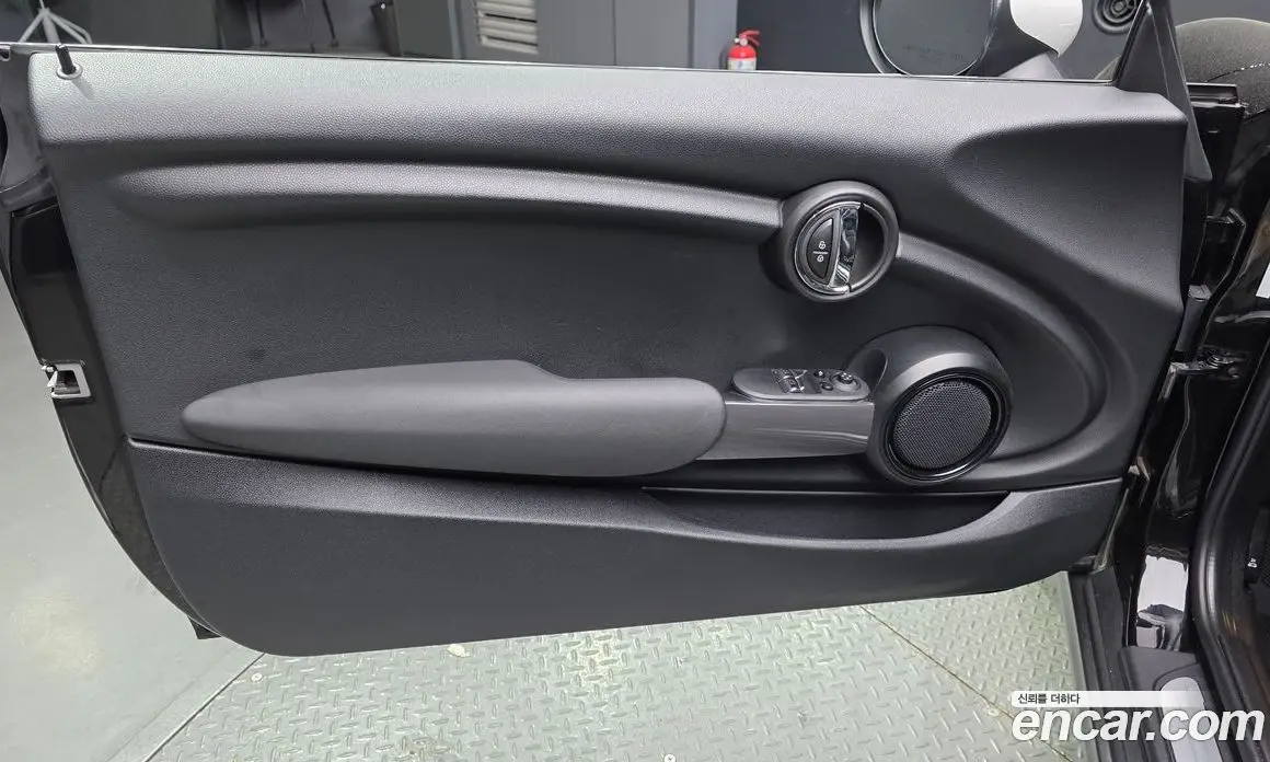 Mini Cooper 2019 1.5 автомат (гидро), фото 14 Mini Cooper 2019 1.5 автомат (гидро), фото 14