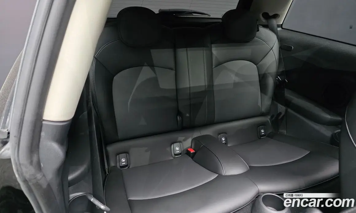 Mini Cooper 2019 1.5 автомат (гидро), фото 18 Mini Cooper 2019 1.5 автомат (гидро), фото 18