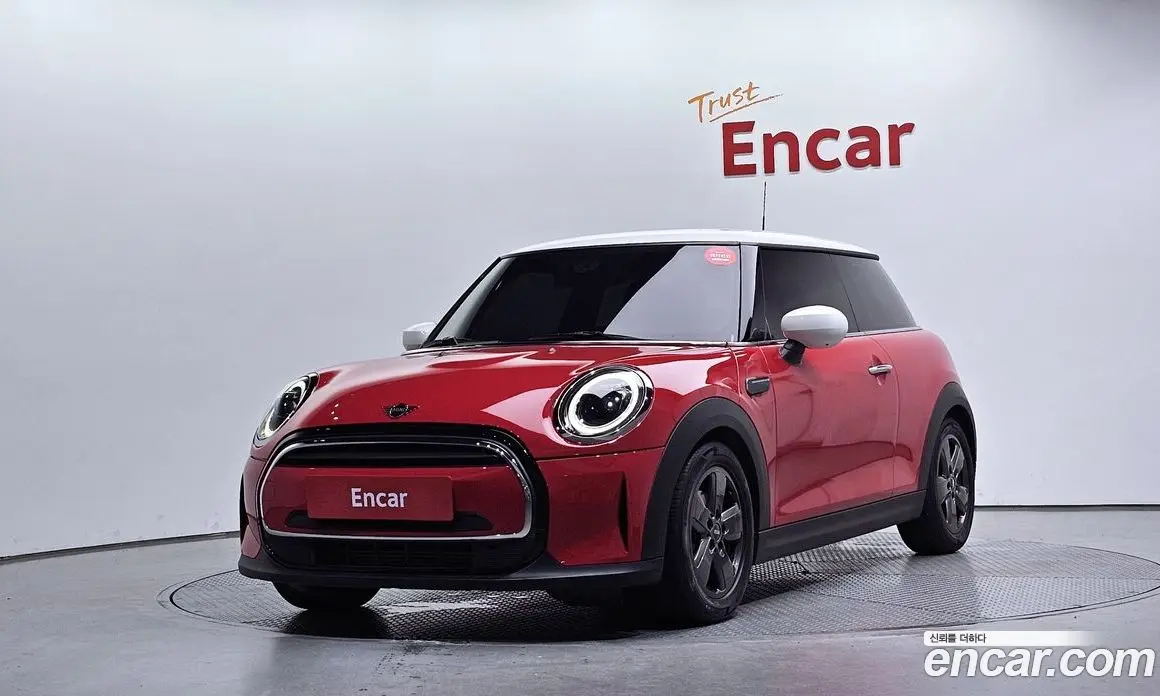 Mini Cooper 2021 1.5 автомат (гидро), фото 1 Mini Cooper 2021 1.5 автомат (гидро), фото 1