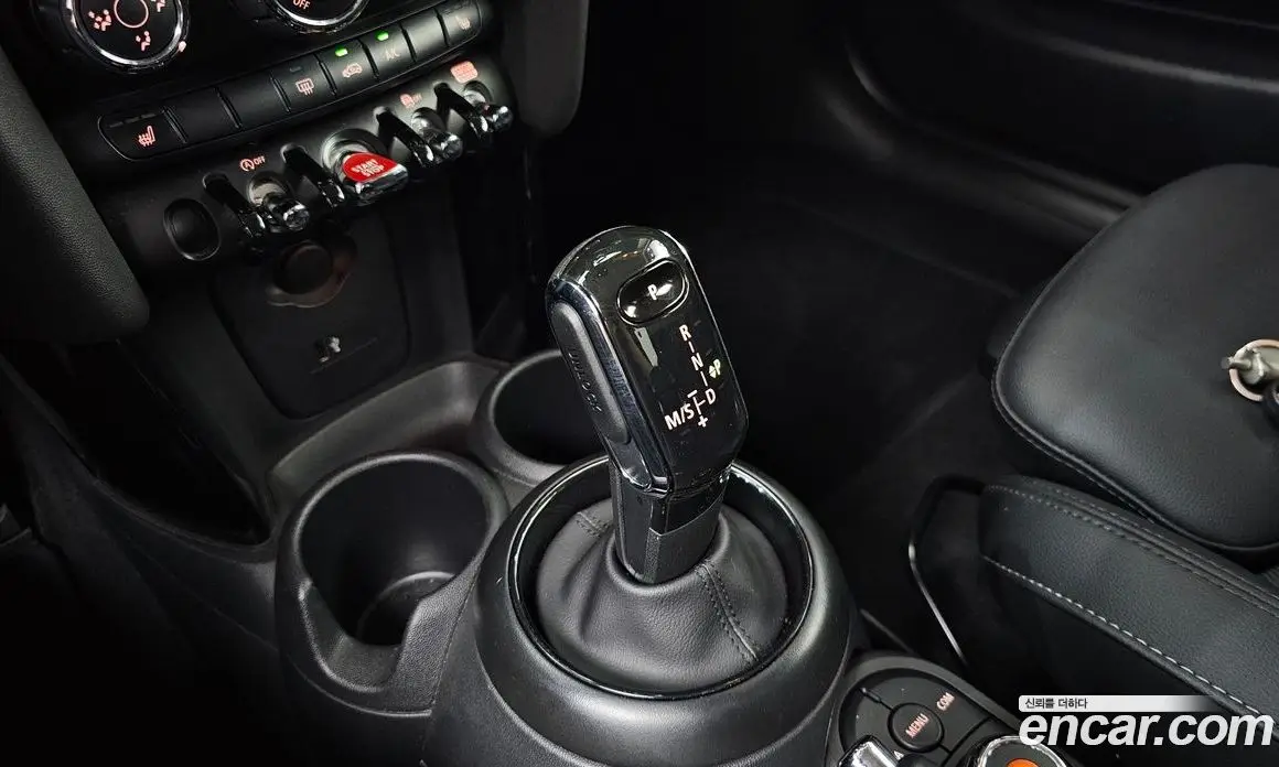 Mini Cooper 2021 1.5 автомат (гидро), фото 12 Mini Cooper 2021 1.5 автомат (гидро), фото 12