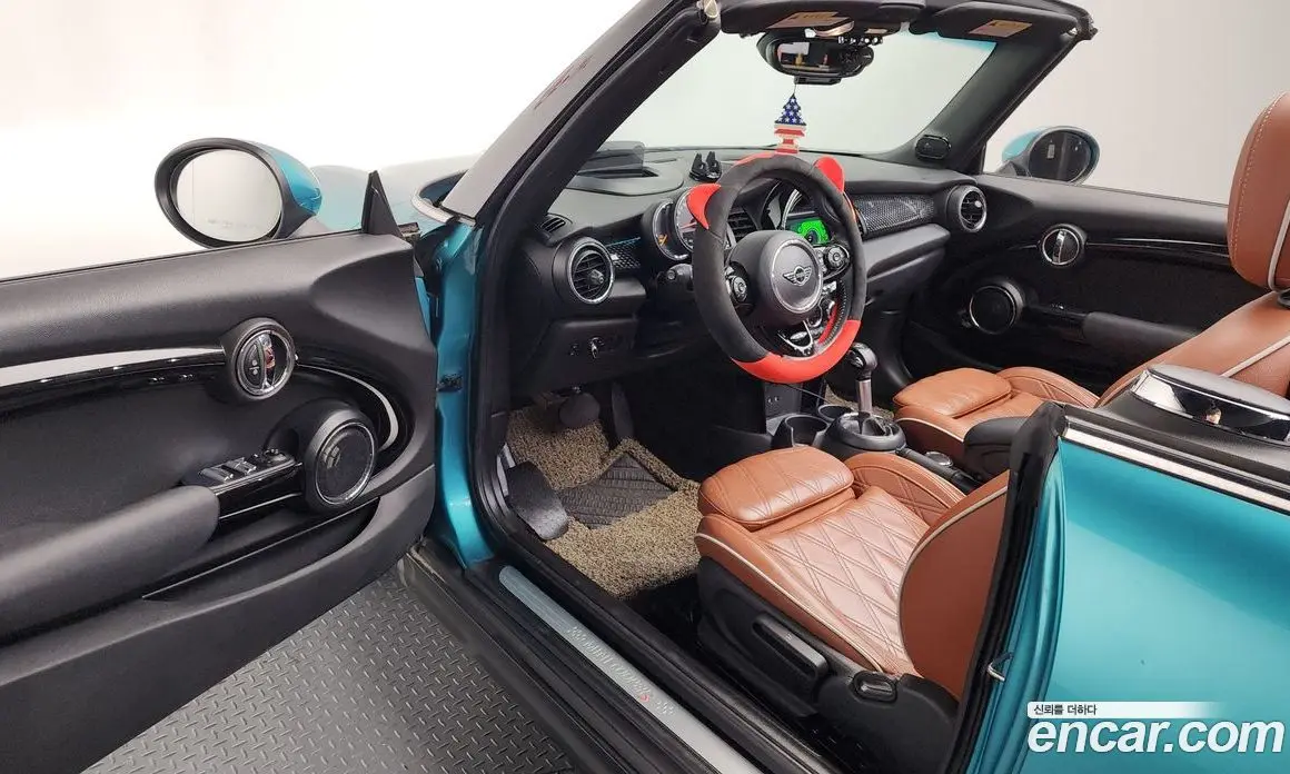 Mini Cooper Convertible 2018 2.0 автомат (гидро), фото 13 Mini Cooper Convertible 2018 2.0 автомат (гидро), фото 13