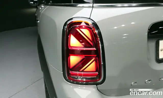 Mini Countryman 2020 1.5 автомат (гидро), миниатюра 9