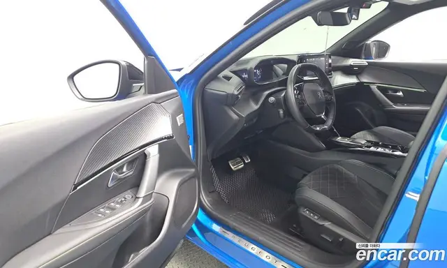 Peugeot 2008 2023 0.1 автомат (гидро), миниатюра 12