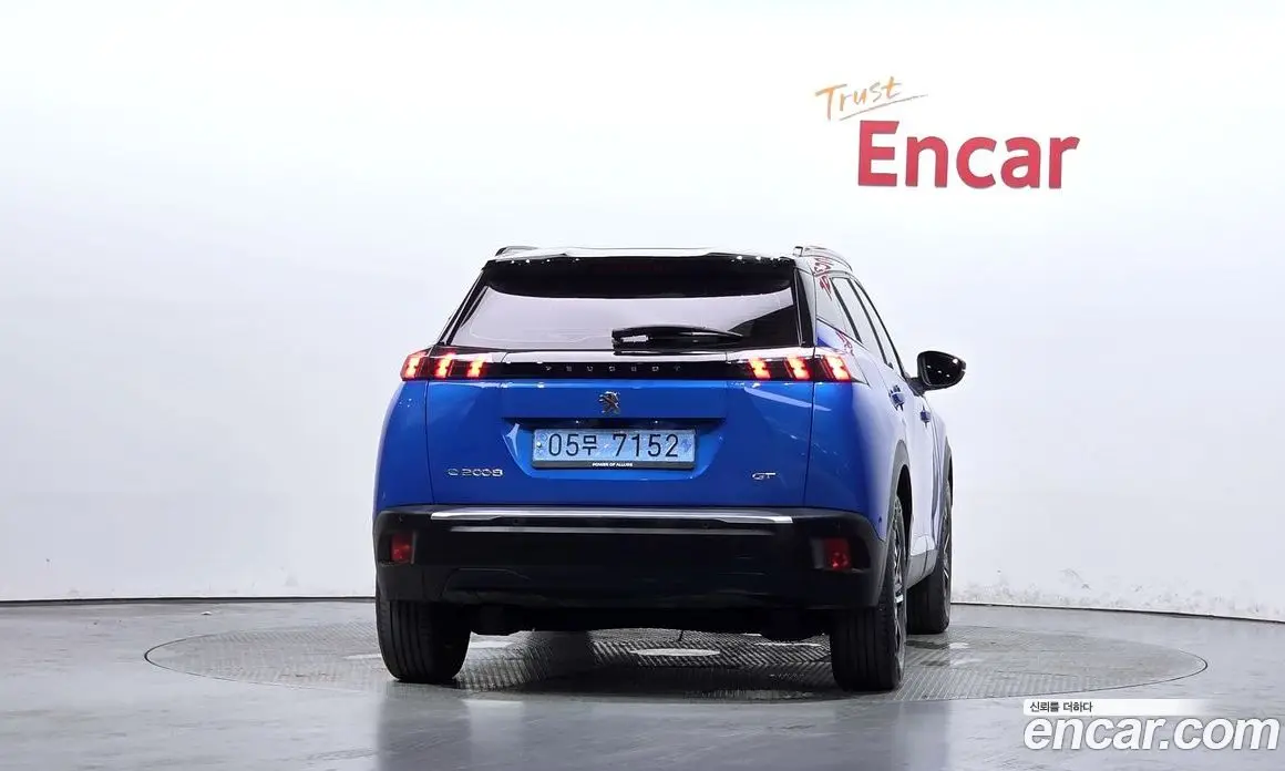 Peugeot 2008 2023 0.1 автомат (гидро), фото 3