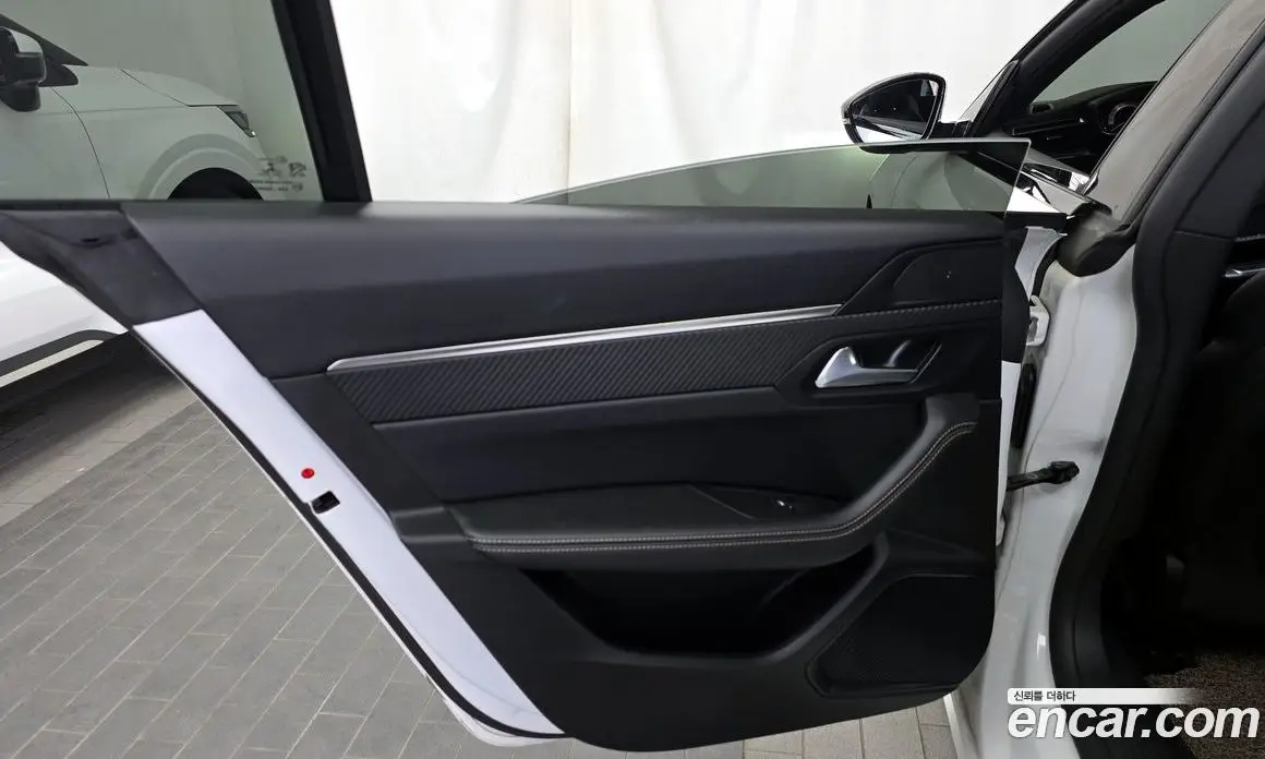 Peugeot 508 2019 2.0 автомат (гидро), фото 15 Peugeot 508 2019 2.0 автомат (гидро), фото 15