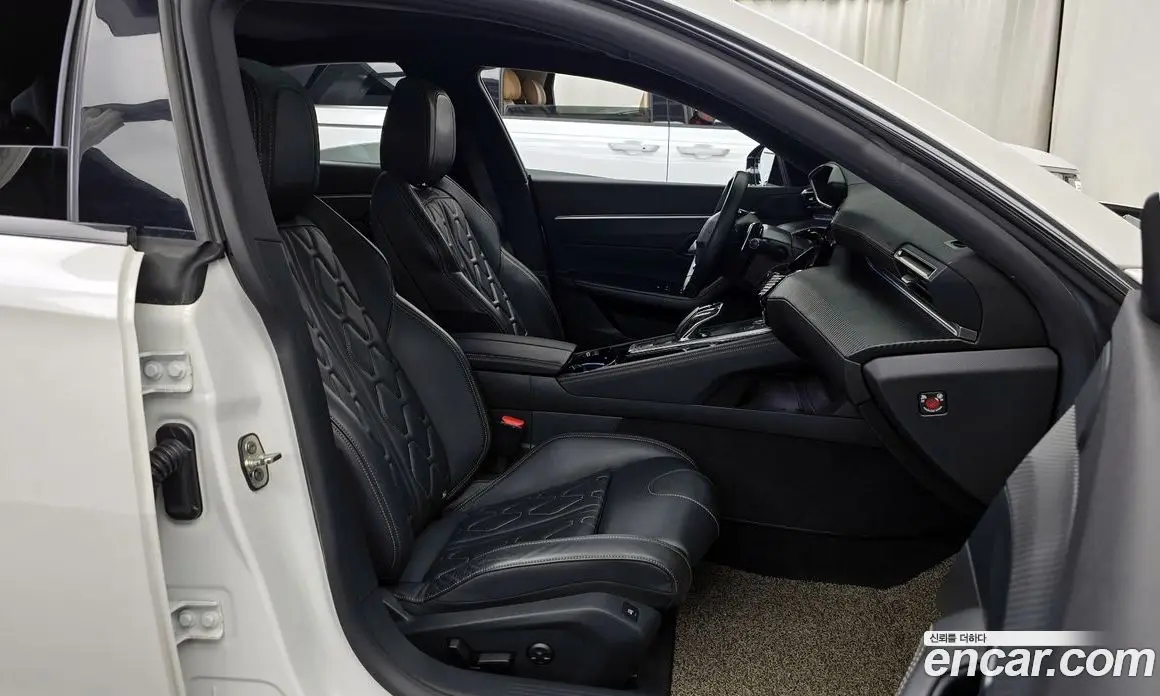 Peugeot 508 2019 2.0 автомат (гидро), фото 16 Peugeot 508 2019 2.0 автомат (гидро), фото 16