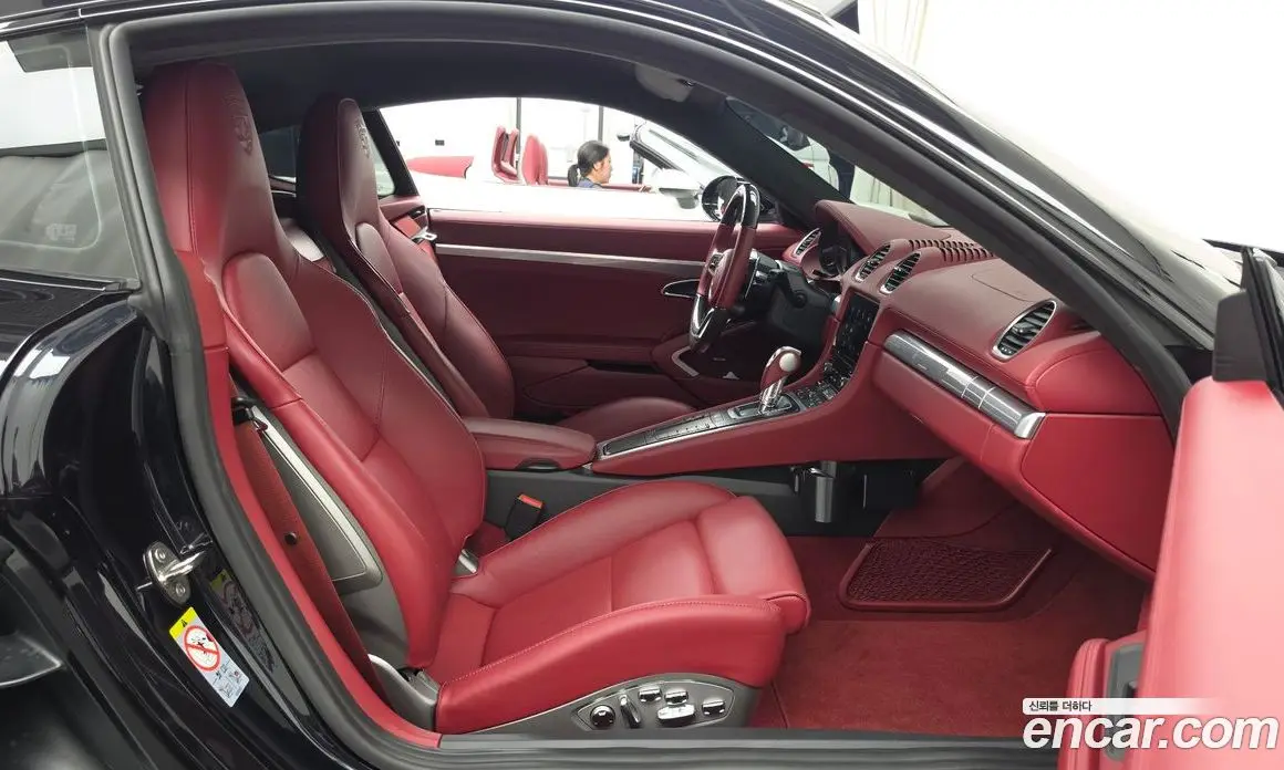 Porsche 718 2023 4.0 автомат (гидро), фото 17