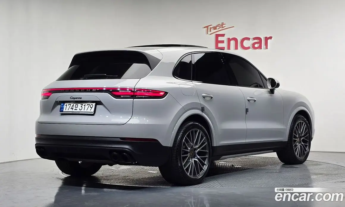 Porsche Cayenne 2022 3.0 автомат (гидро), фото 2 Porsche Cayenne 2022 3.0 автомат (гидро), фото 2