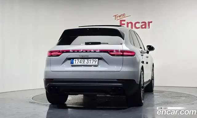 Porsche Cayenne 2022 3.0 автомат (гидро), миниатюра 4 Porsche Cayenne 2022 3.0 автомат (гидро), миниатюра 4