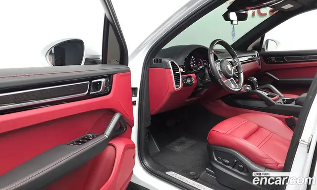 Porsche Cayenne 2023 3.0 автомат (гидро), миниатюра 12